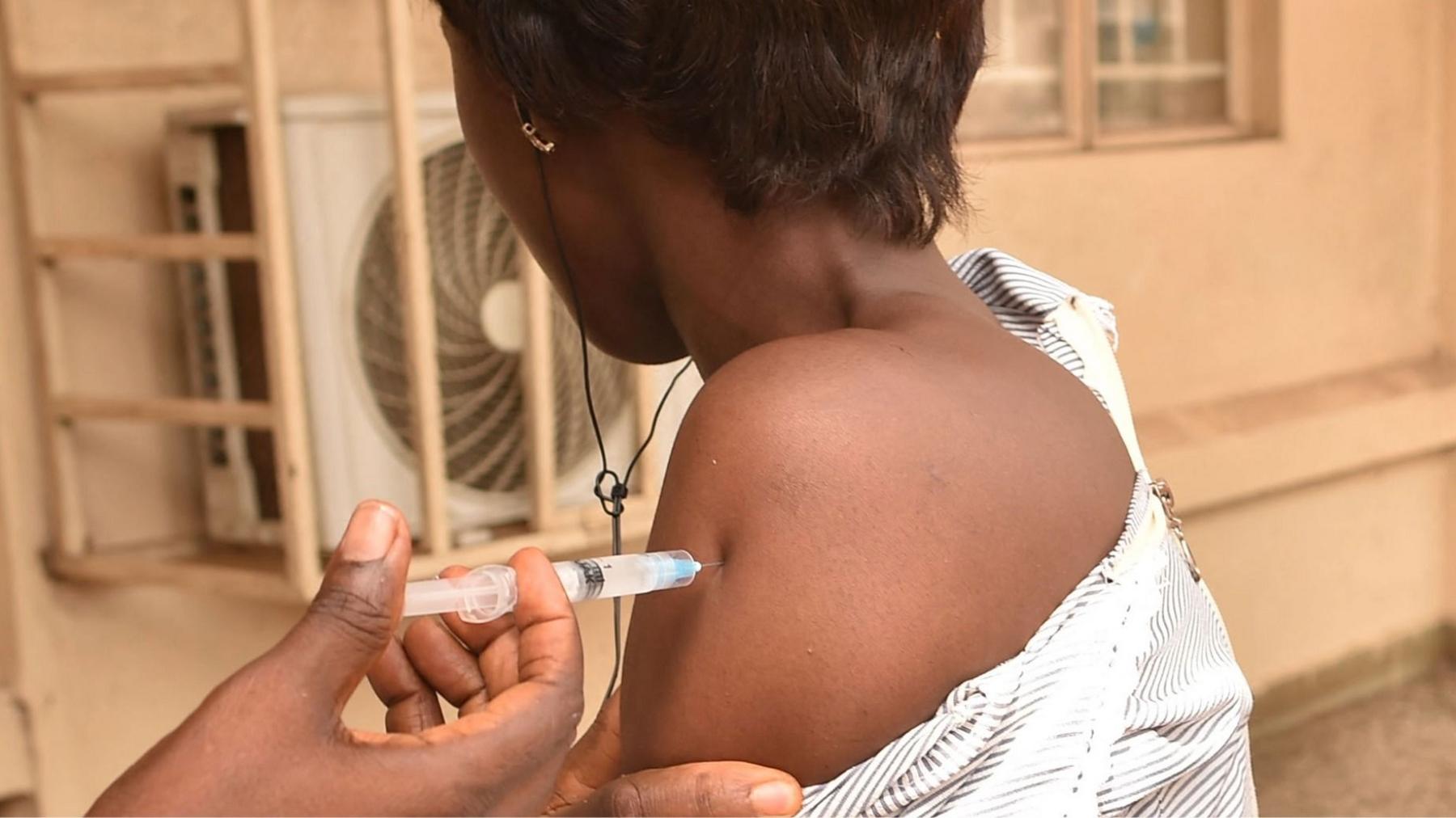 DR Congo Begins Ebola Vaccine Trial as Infections Surge