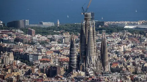 Barcelona's Sagrada Família Claims Title of World's Tallest Church