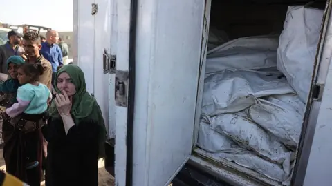 Gaza Medical Team Faces Challenges Unraveling Signs of Torture in Returned Bodies
