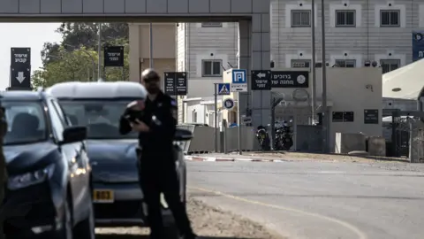 Human Rights Group Reports 94 Palestinian Deaths in Israeli Prisons