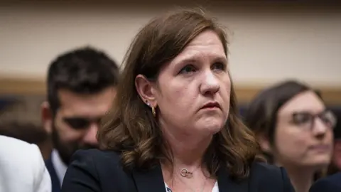 Supreme Court Case Examines Trump's Authority to Dismiss FTC Official