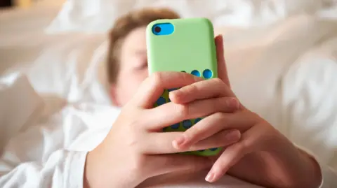 Teens Challenge Australia's Social Media Ban in High Court